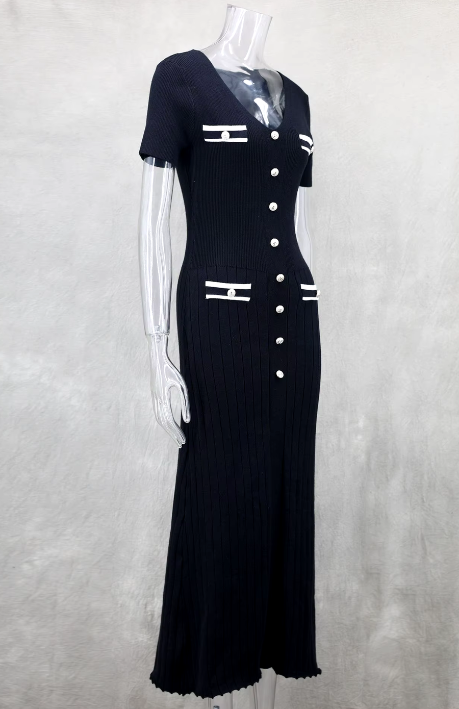 Contrast Pocket Floaty Midi Dress