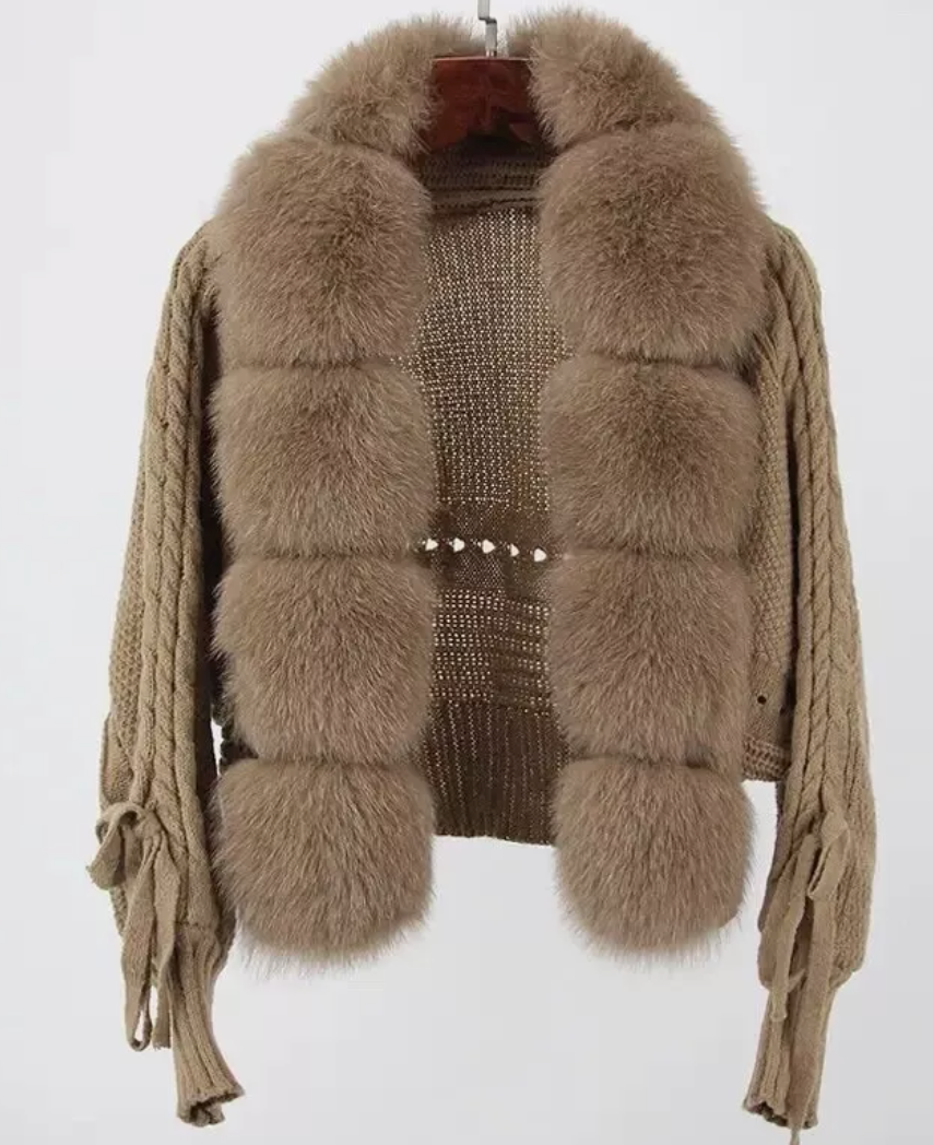 Italia Couture Viral faux fox fur cardigan cropped cashmere wool jumper boutique sweater - İtalia Couture