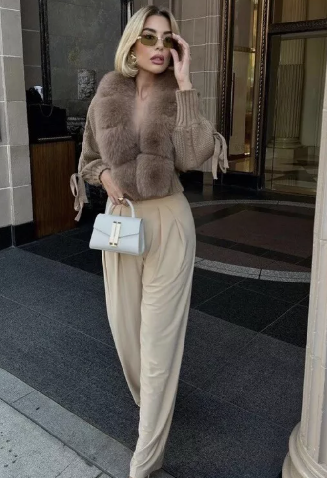 Italia Couture Viral faux fox fur cardigan cropped cashmere wool jumper boutique sweater - İtalia Couture 